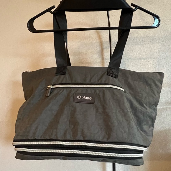 Biaggi Handbags - Biaggi Zipsak Boost! Handbag Expands to Travel Tote